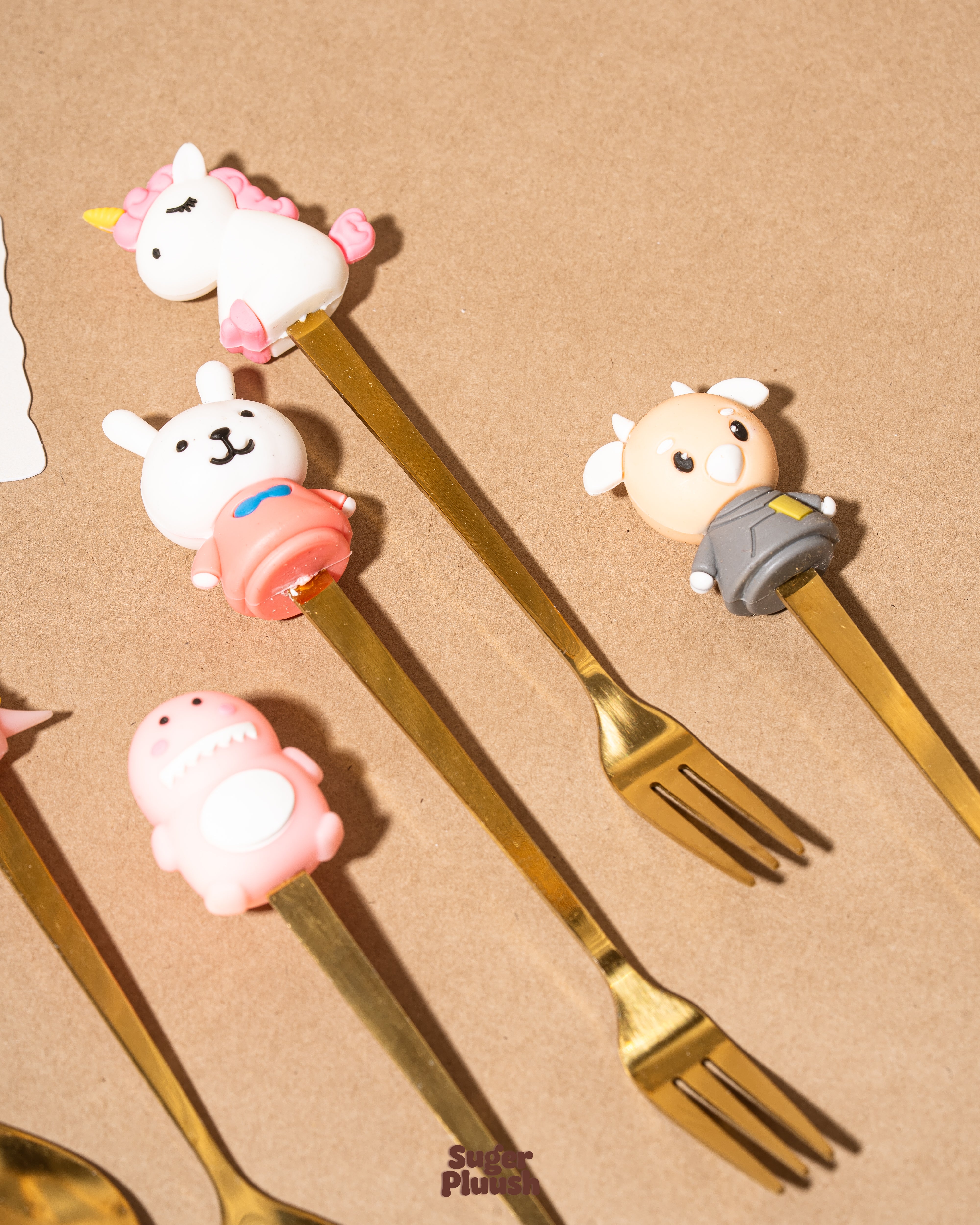 Kawaii Cartoon Character Gold Cutlery Set (6-Piece)